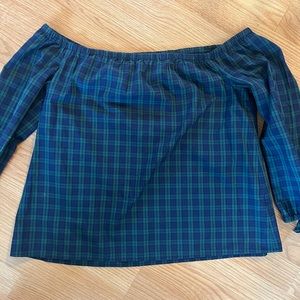 Vineyard‎ Vines plaid top